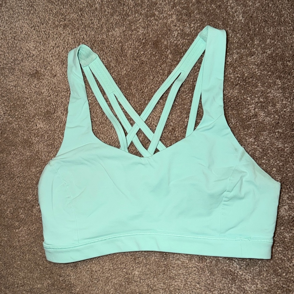 Lululemon sports bra